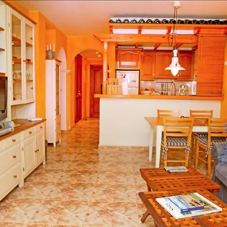 Апартаменты In 100 M From The Sea Beach Las Marinas. Wifi *